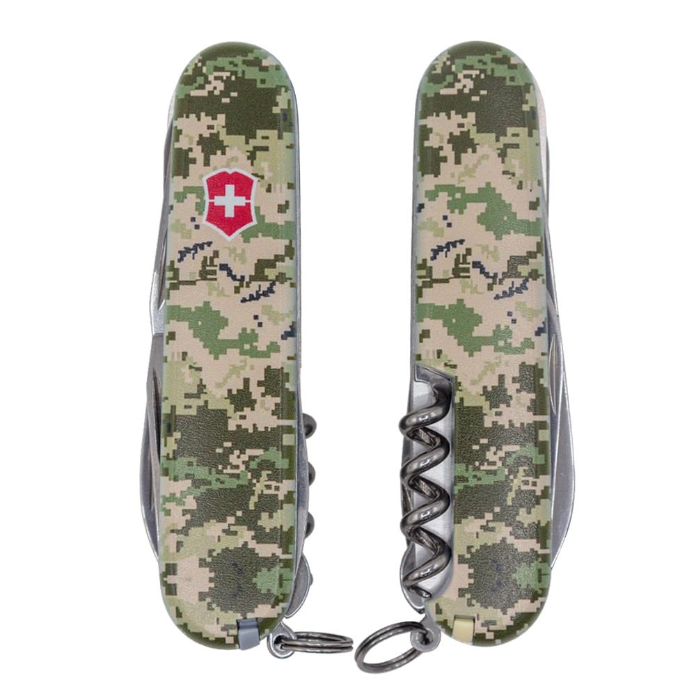 skladnoy-nozh-victorinox-huntsman-army-piksel-s-kras-logo-137133w3941p.jpg